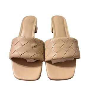Marc Fisher Nude Braided Block Heel Sandals · Size 10